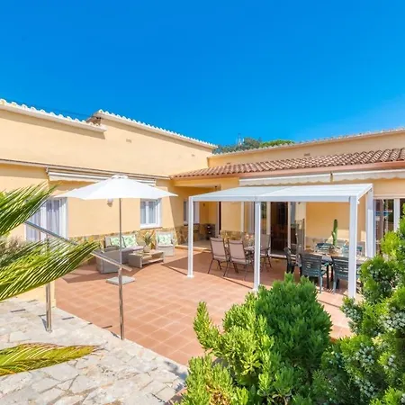 Sleeps 8 Pool Wifi