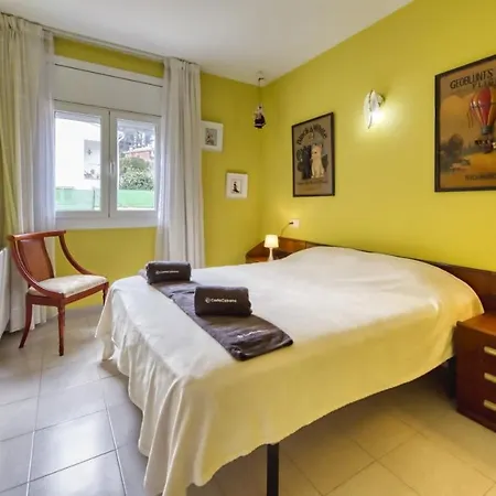 Sleeps 8 Pool Wifi * Lloret de Mar